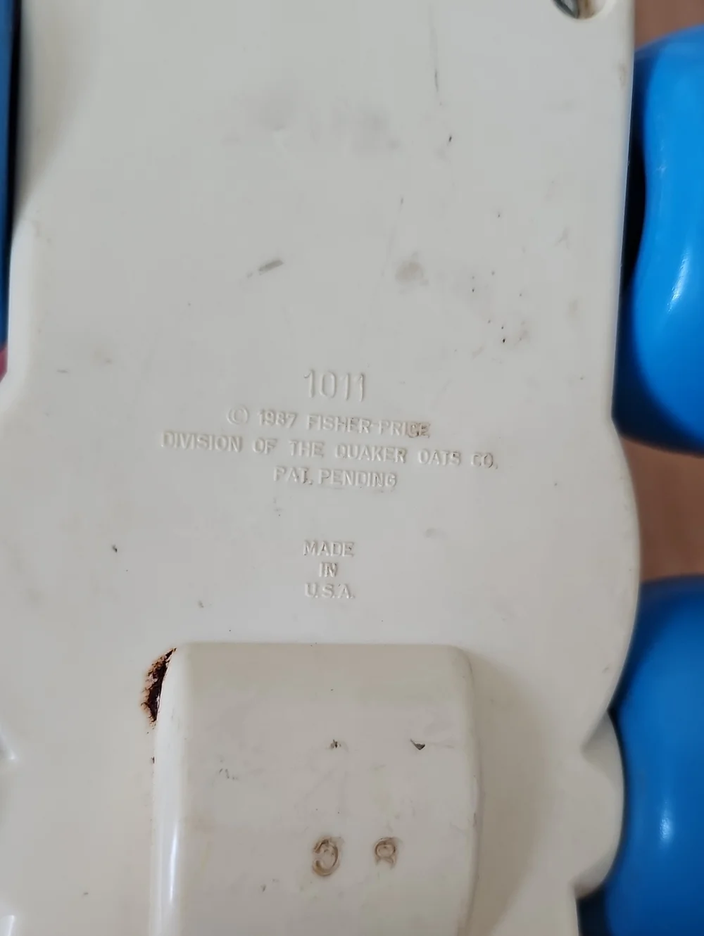 FISHER PRICE Vintage POP car